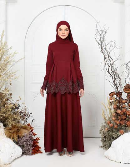 CAMILY KURUNG (BURGUNDY)