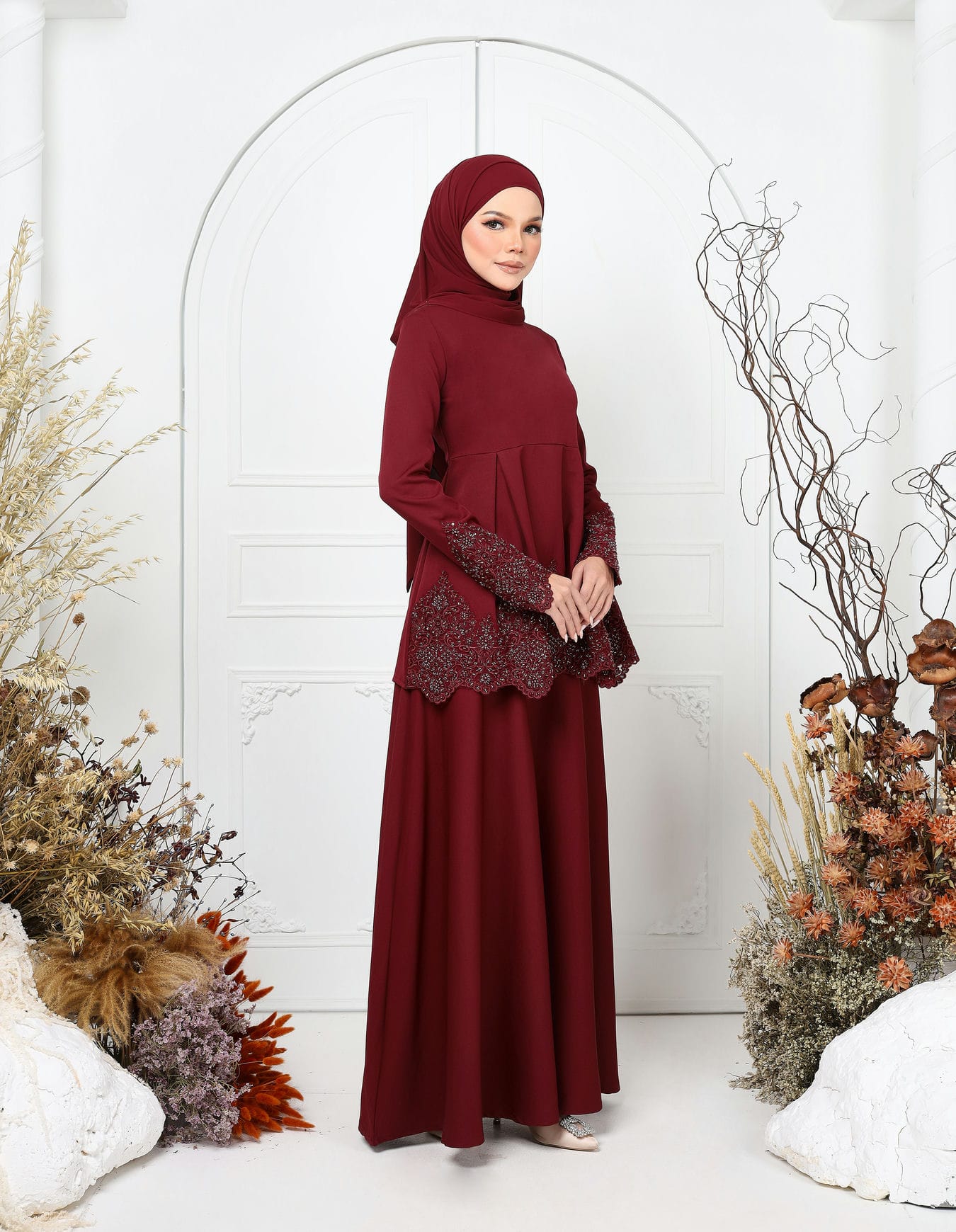 CAMILY KURUNG (BURGUNDY)