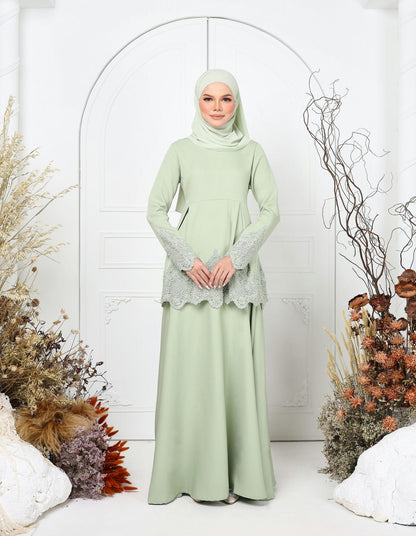 CAMILY KURUNG (GREEN TEA)