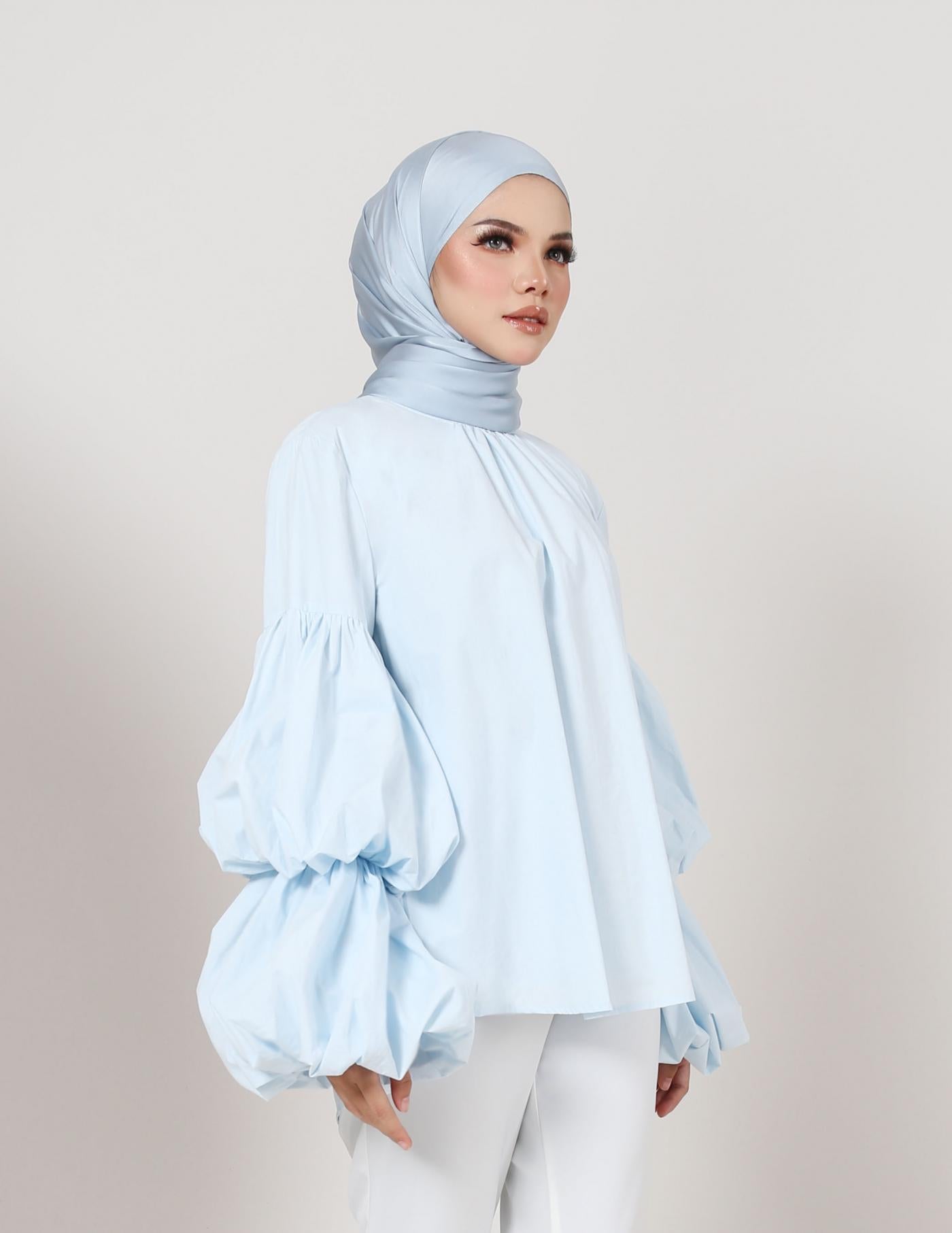 DARINA TOP (AQUA BLUE)