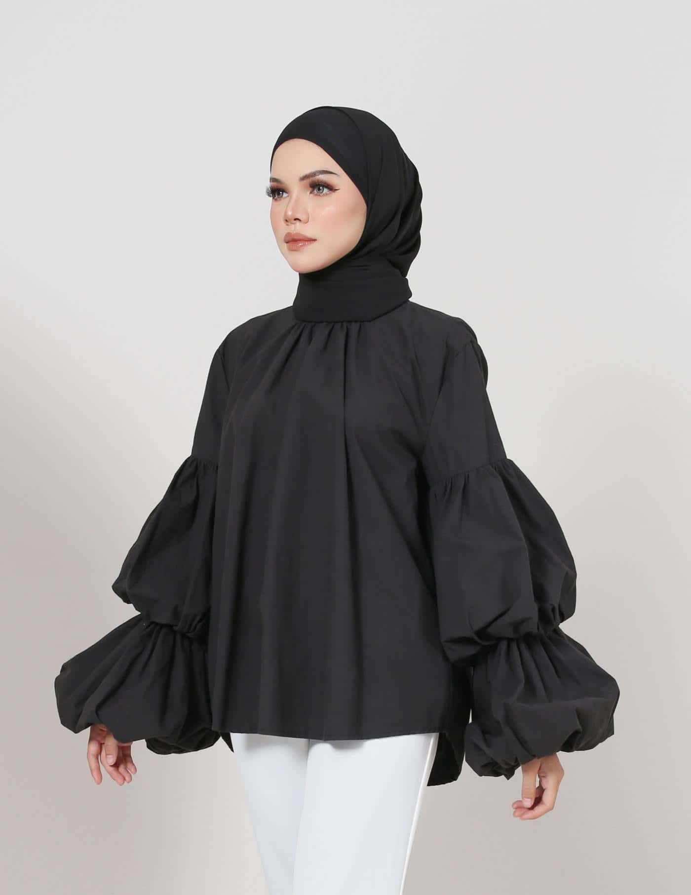 DARINA TOP (BLACK)