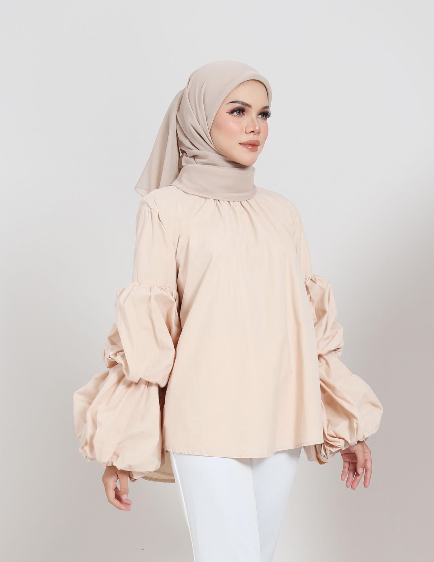 DARINA TOP (NUDE)