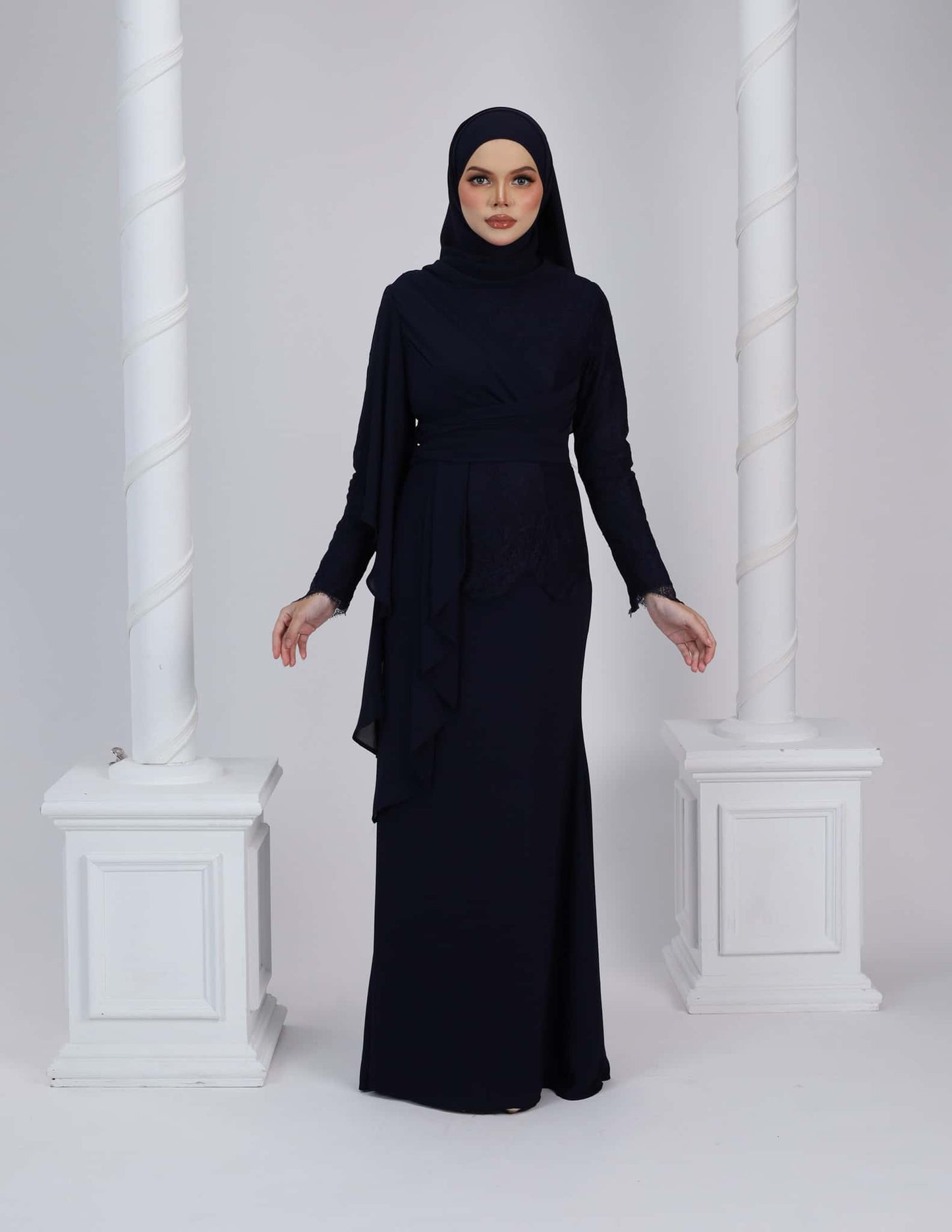 EDRIA DRESS (NAVY BLUE)