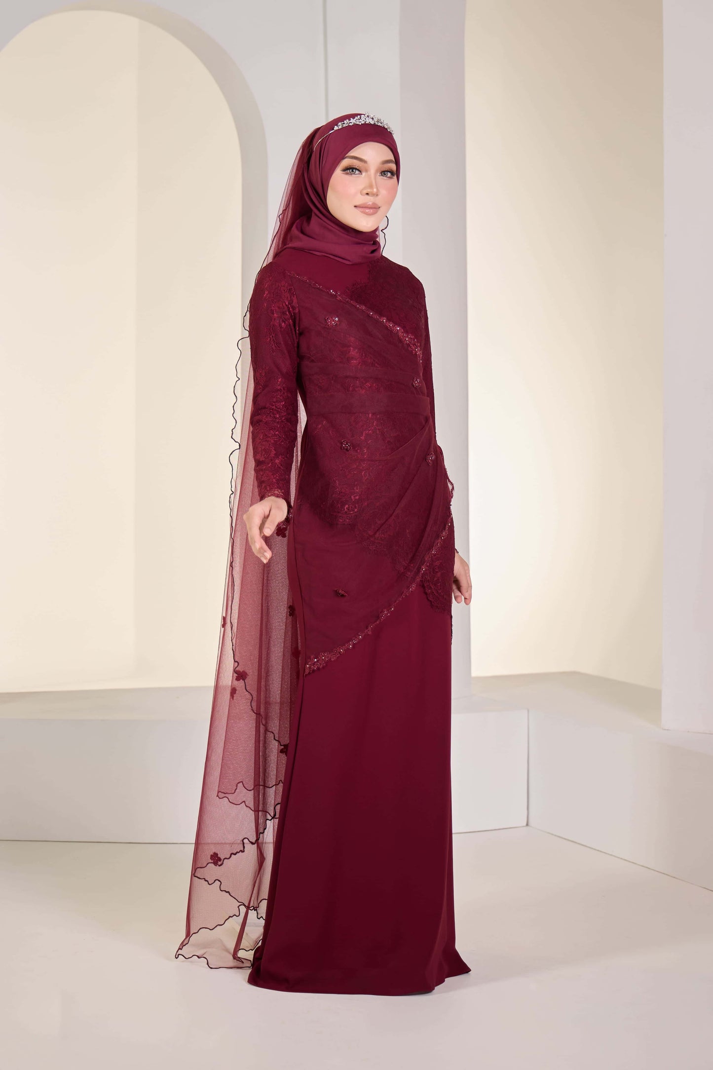 EDWINA VEIL (BURGUNDY)