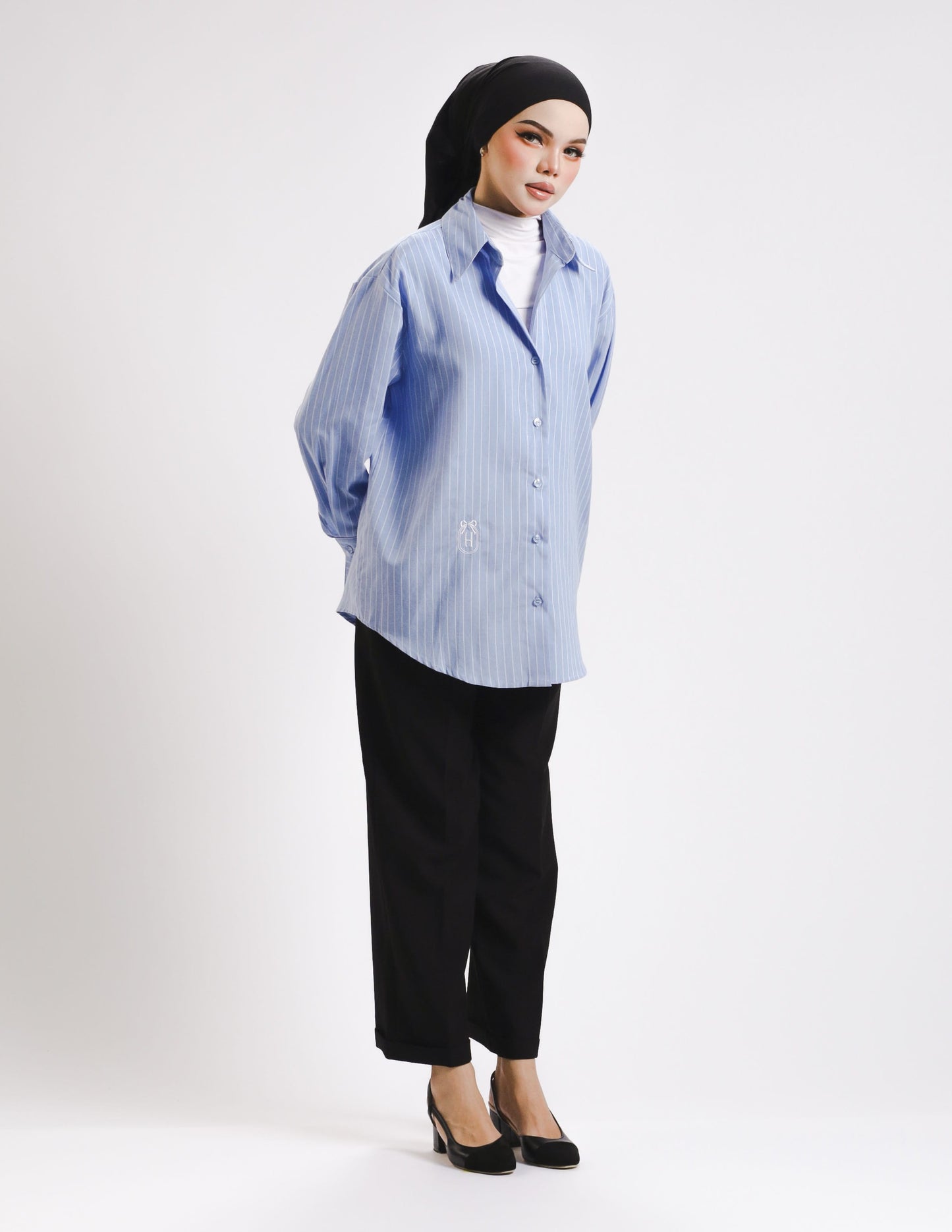 ELLEN STRIPES BUTTON SHIRT (BLUE)