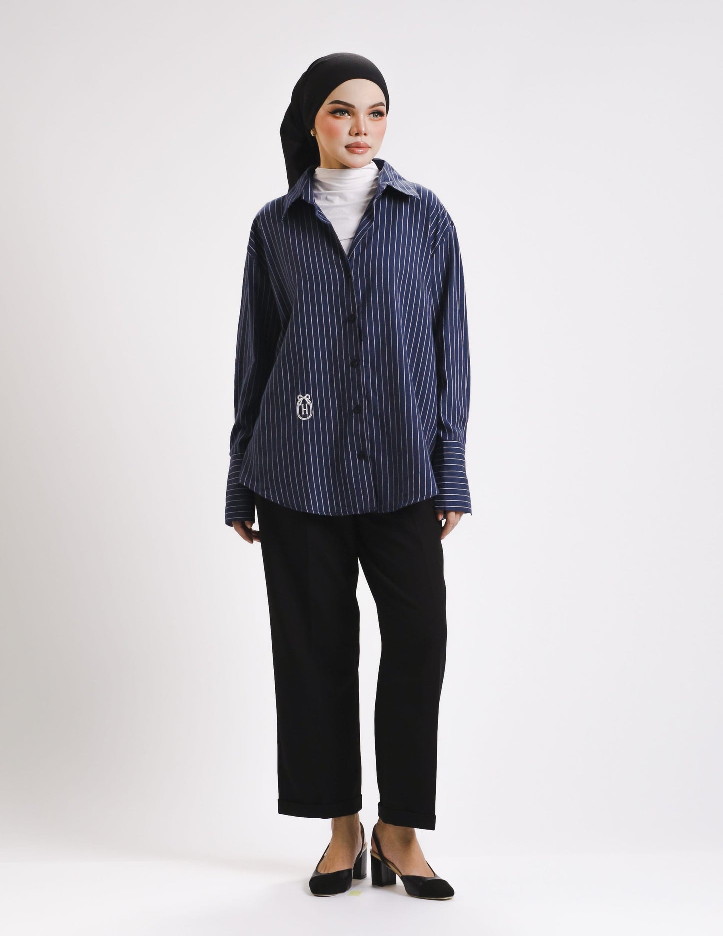 ELLEN STRIPES BUTTON SHIRT (NAVY BLUE)