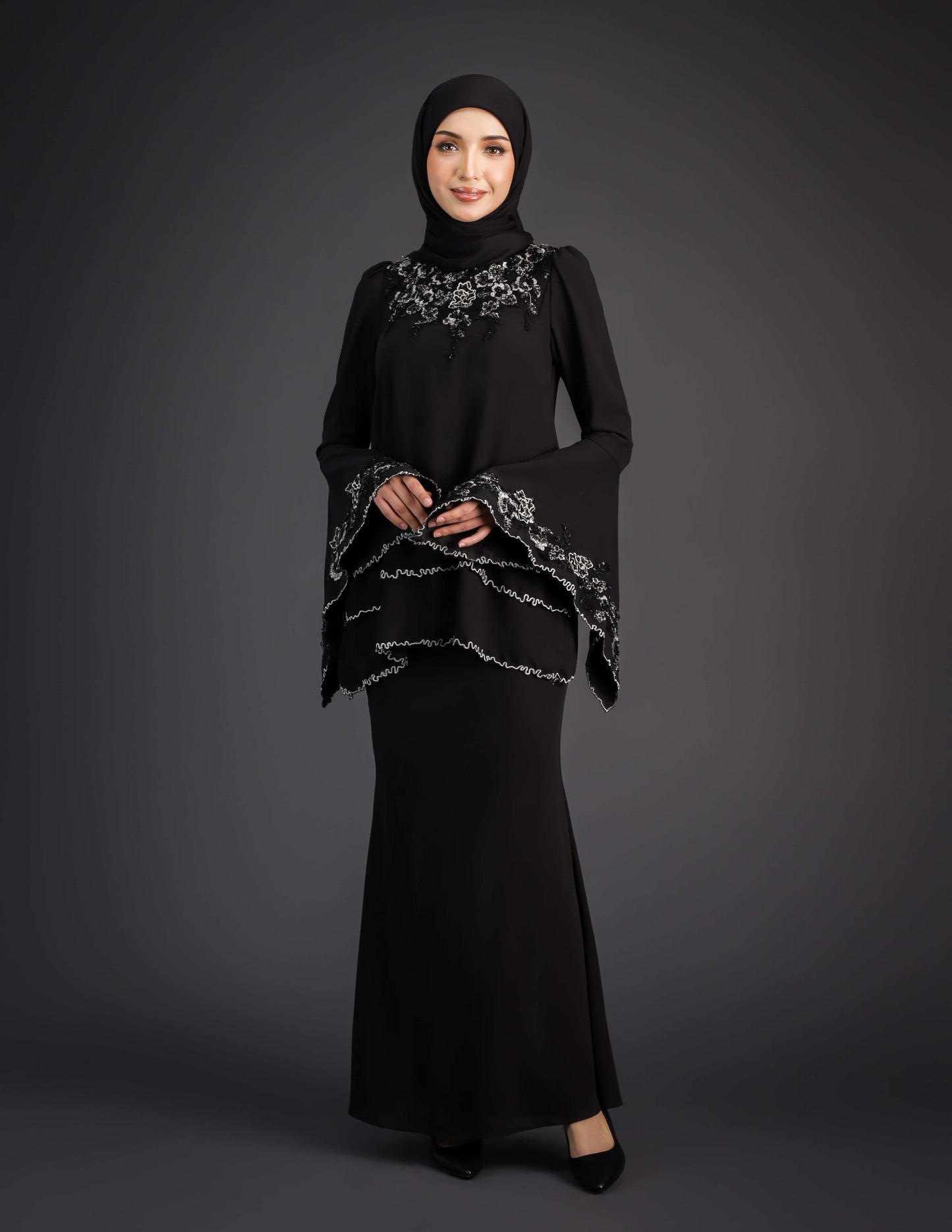 MINOR DEFECT EMMELYN KURUNG (BLACK)