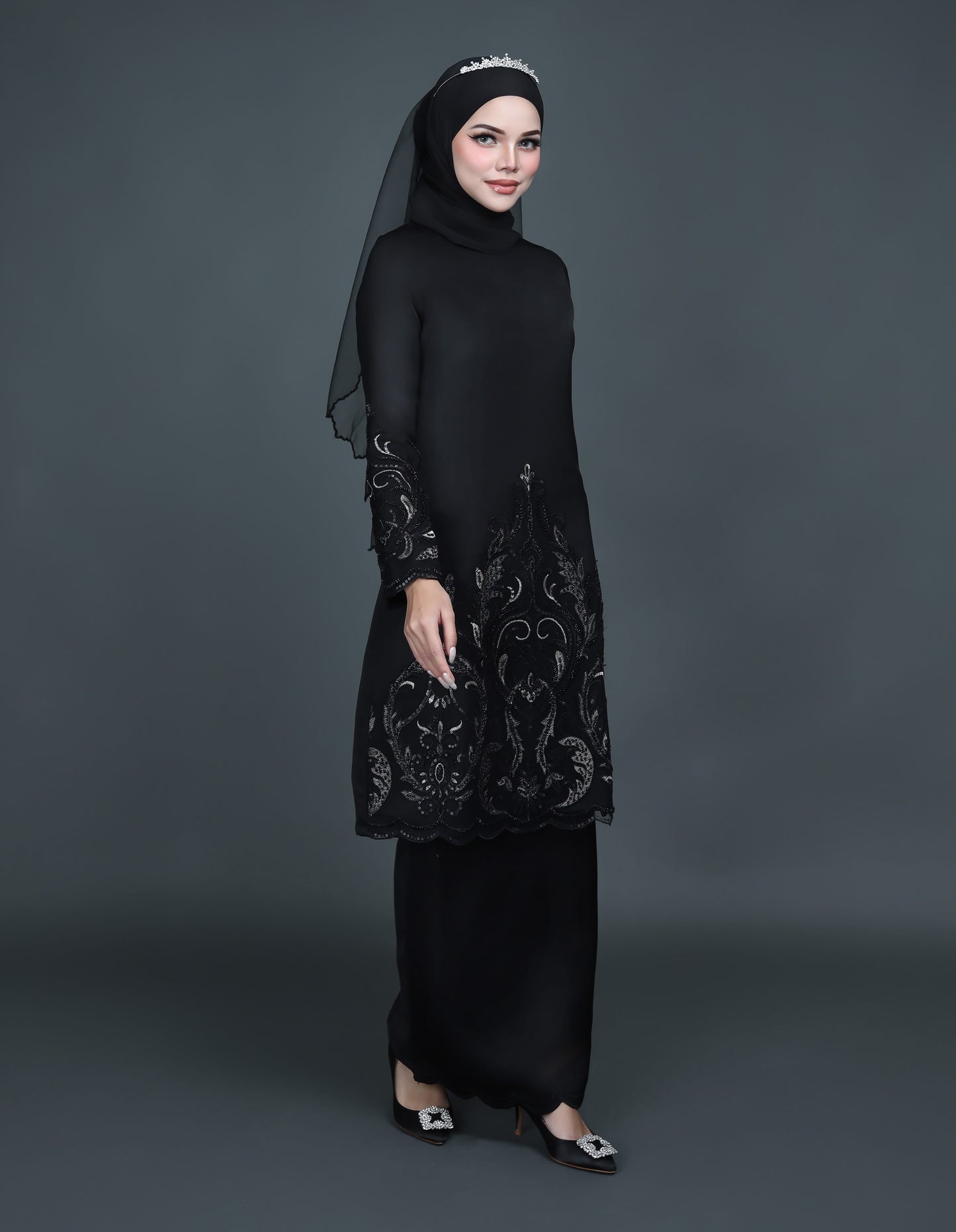 ERMINA KURUNG (BLACK)