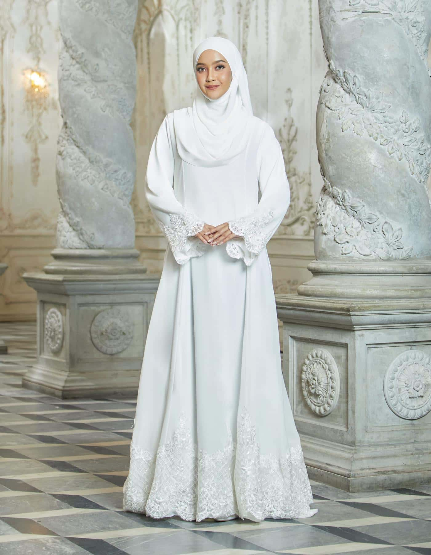 ERYNA ABAYA (OFF WHITE)