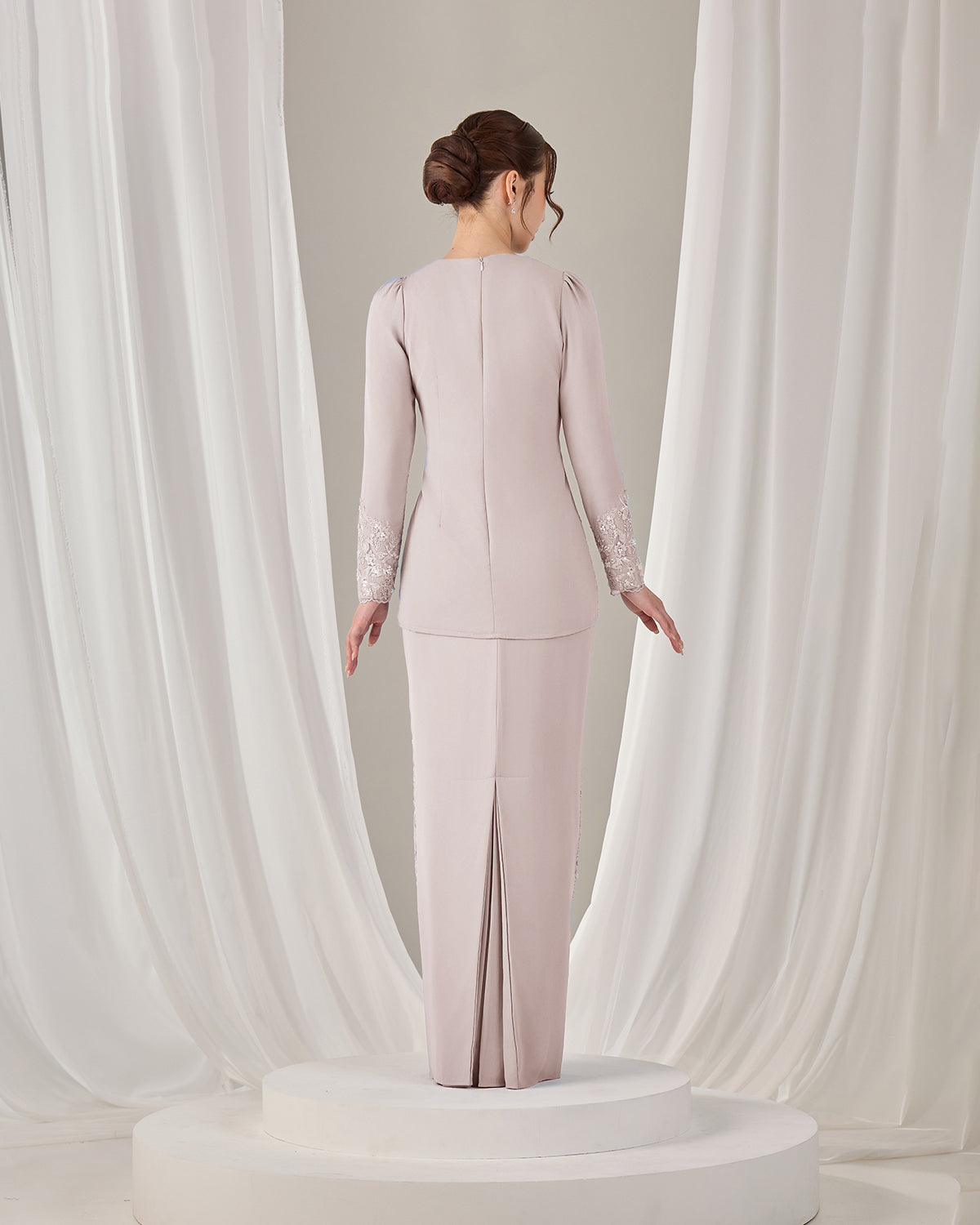 ALEYNA KURUNG (GREY)