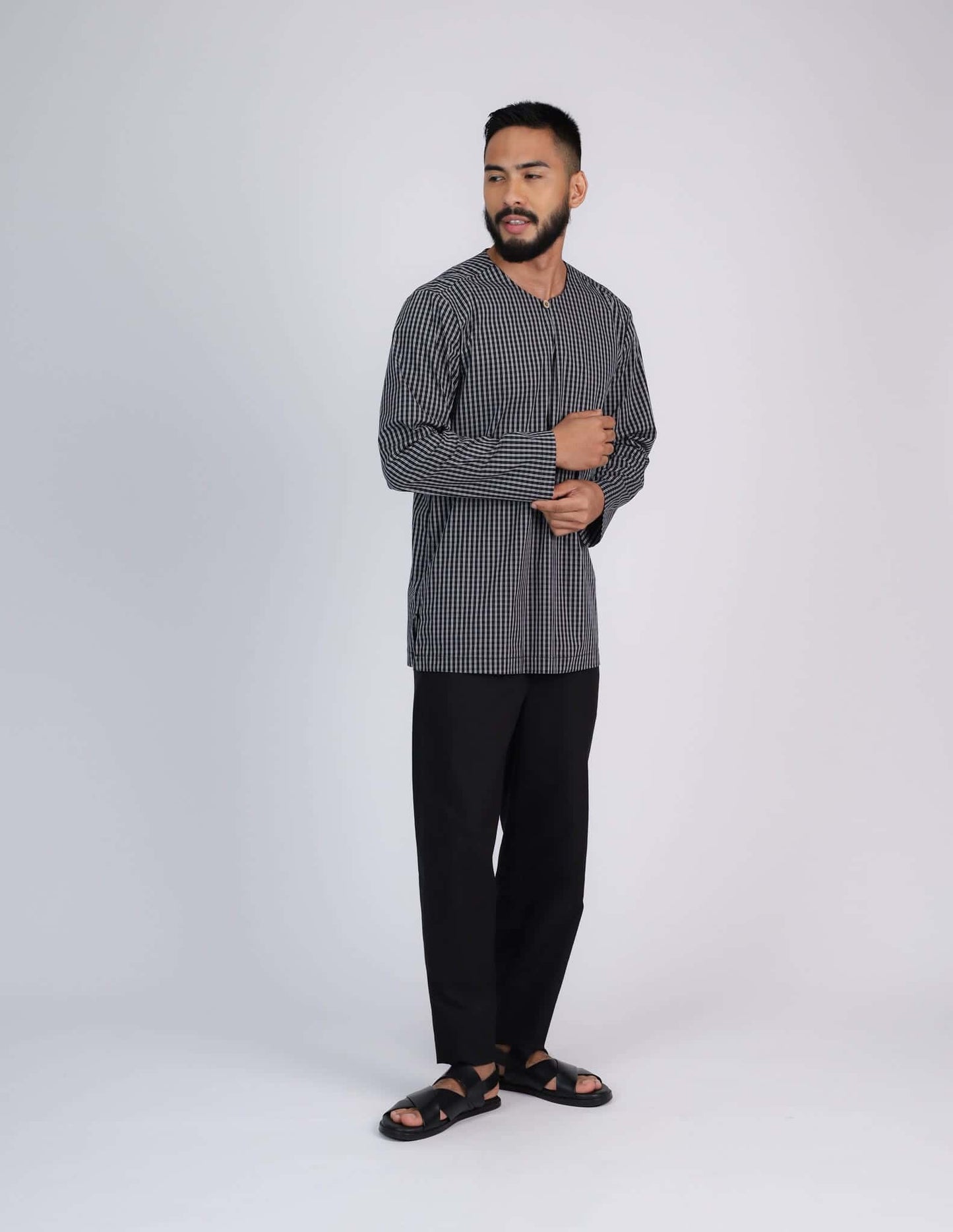 HAQEEM KURTA (BLACK)