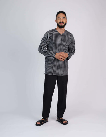 HAQEEM KURTA (BLACK)