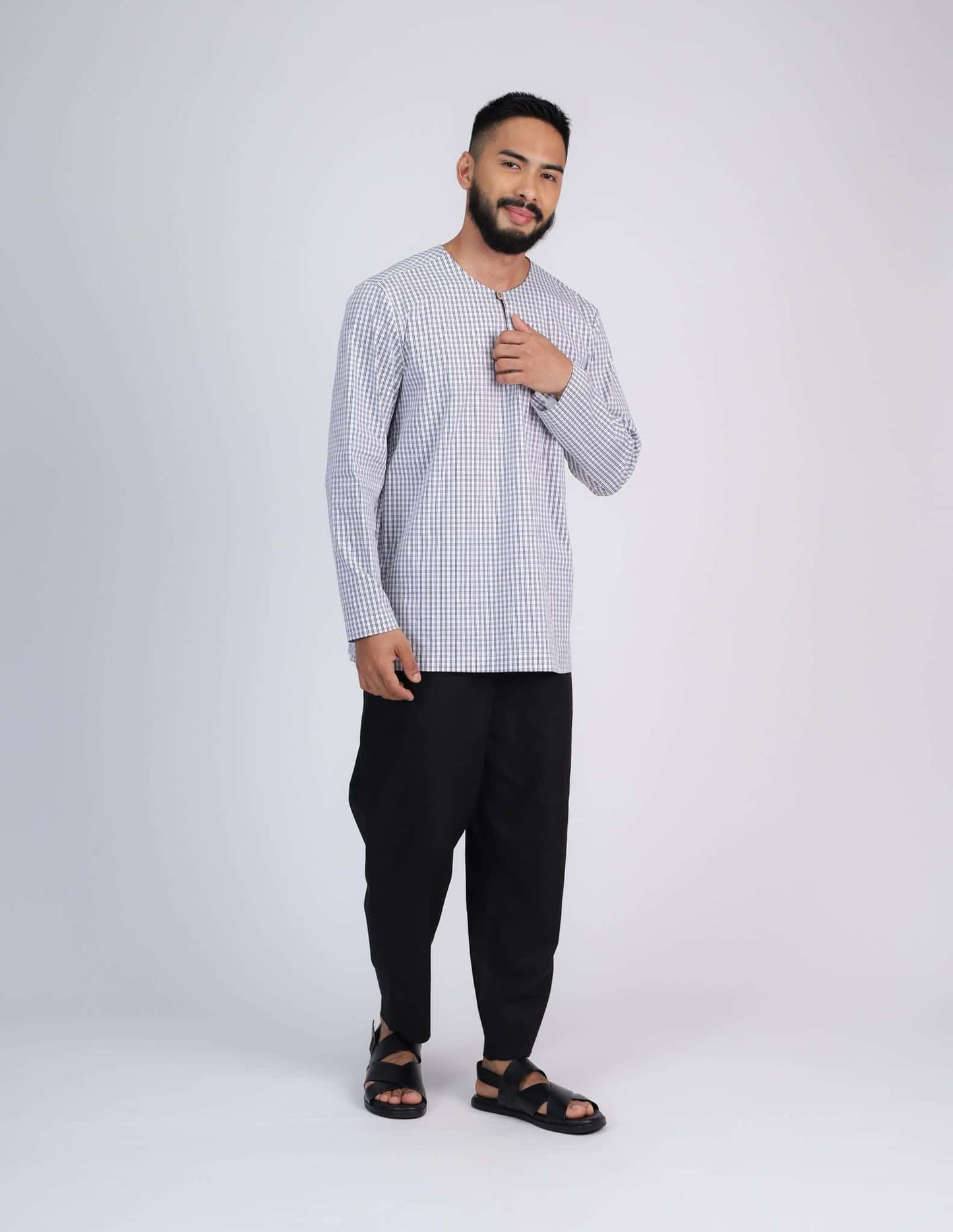 MINOR DEFECT HAQEEM KURTA (WHITE)