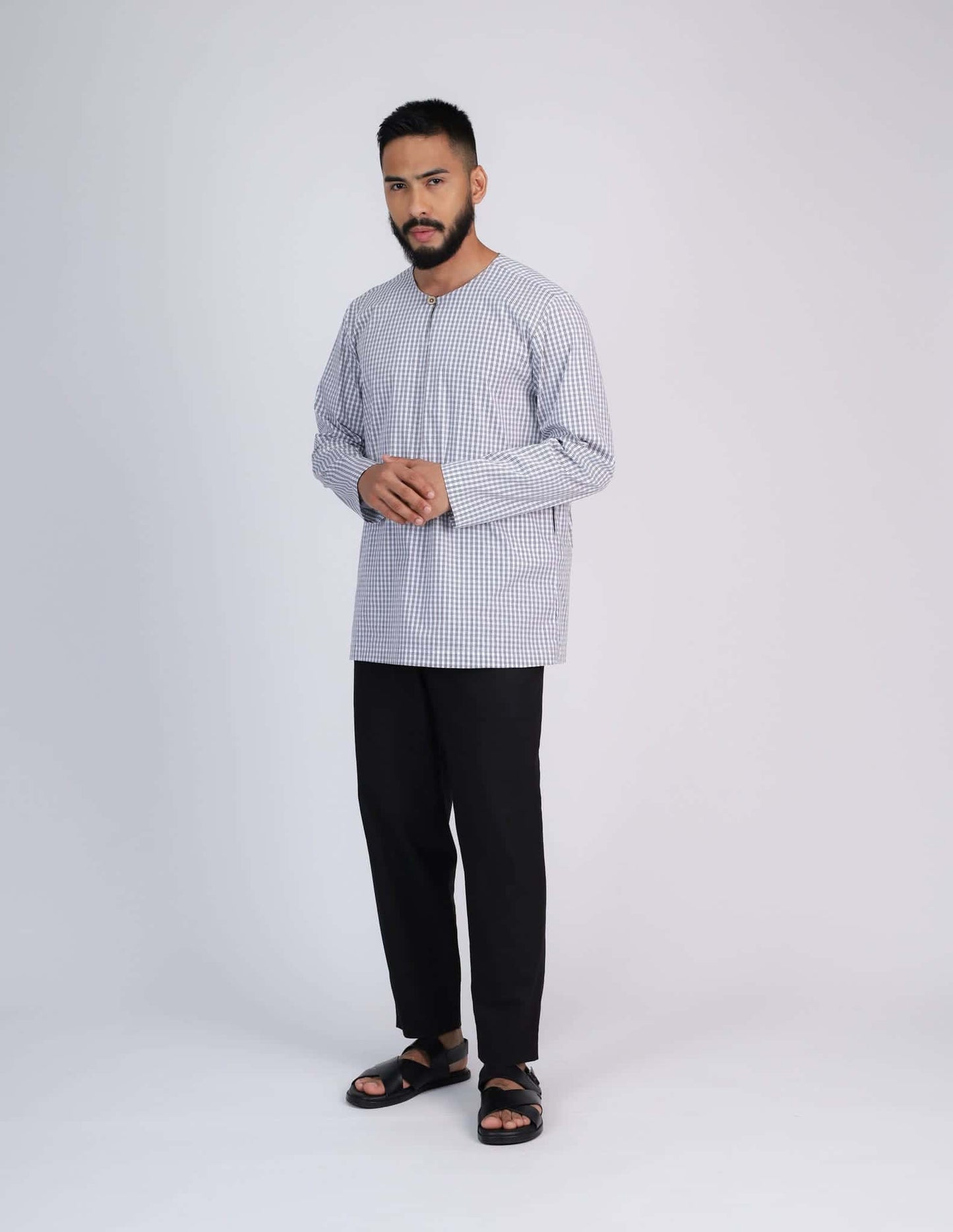 MINOR DEFECT HAQEEM KURTA (WHITE)