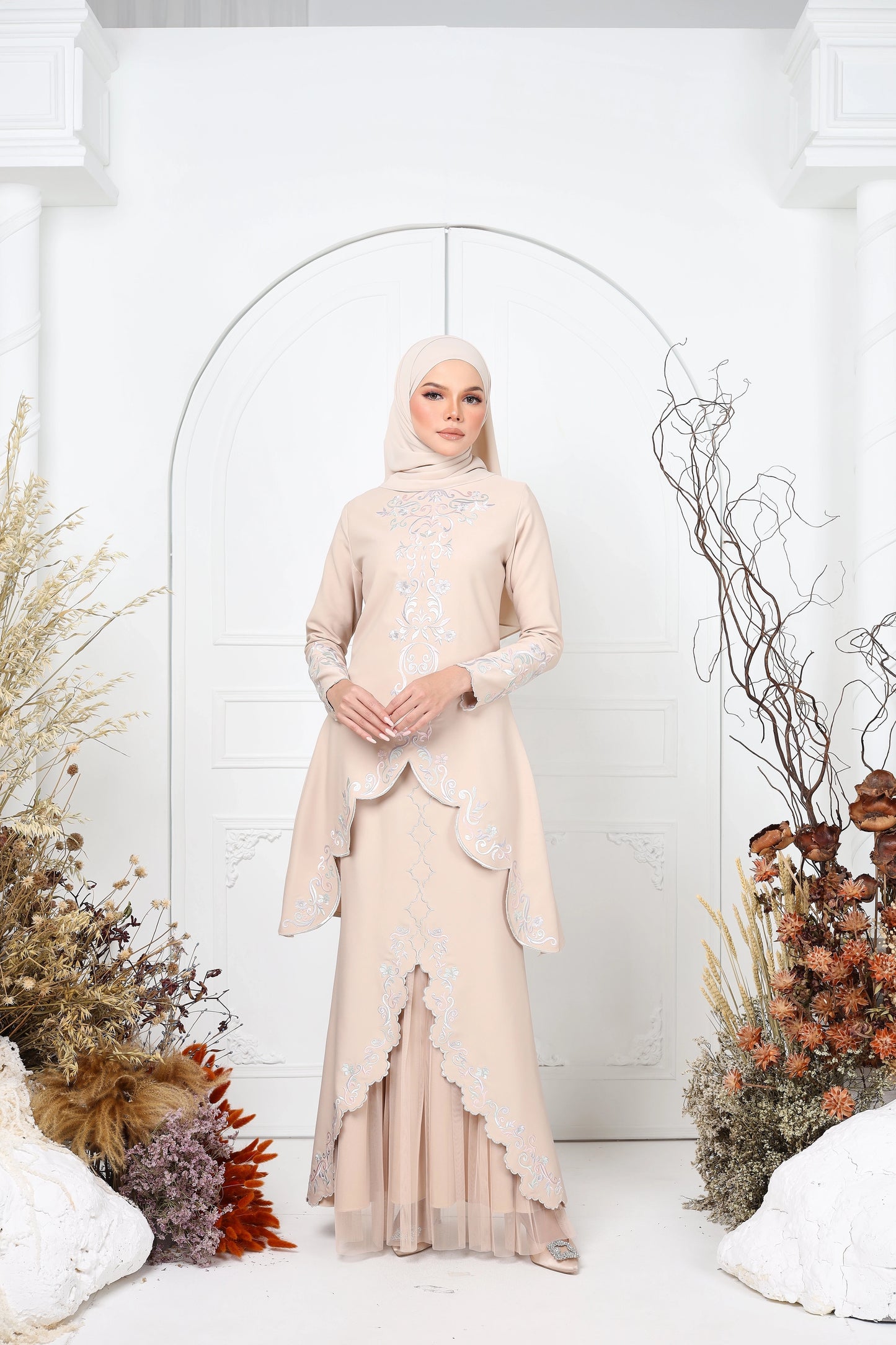 HAYLA KEBAYA (CHAMPAGNE)