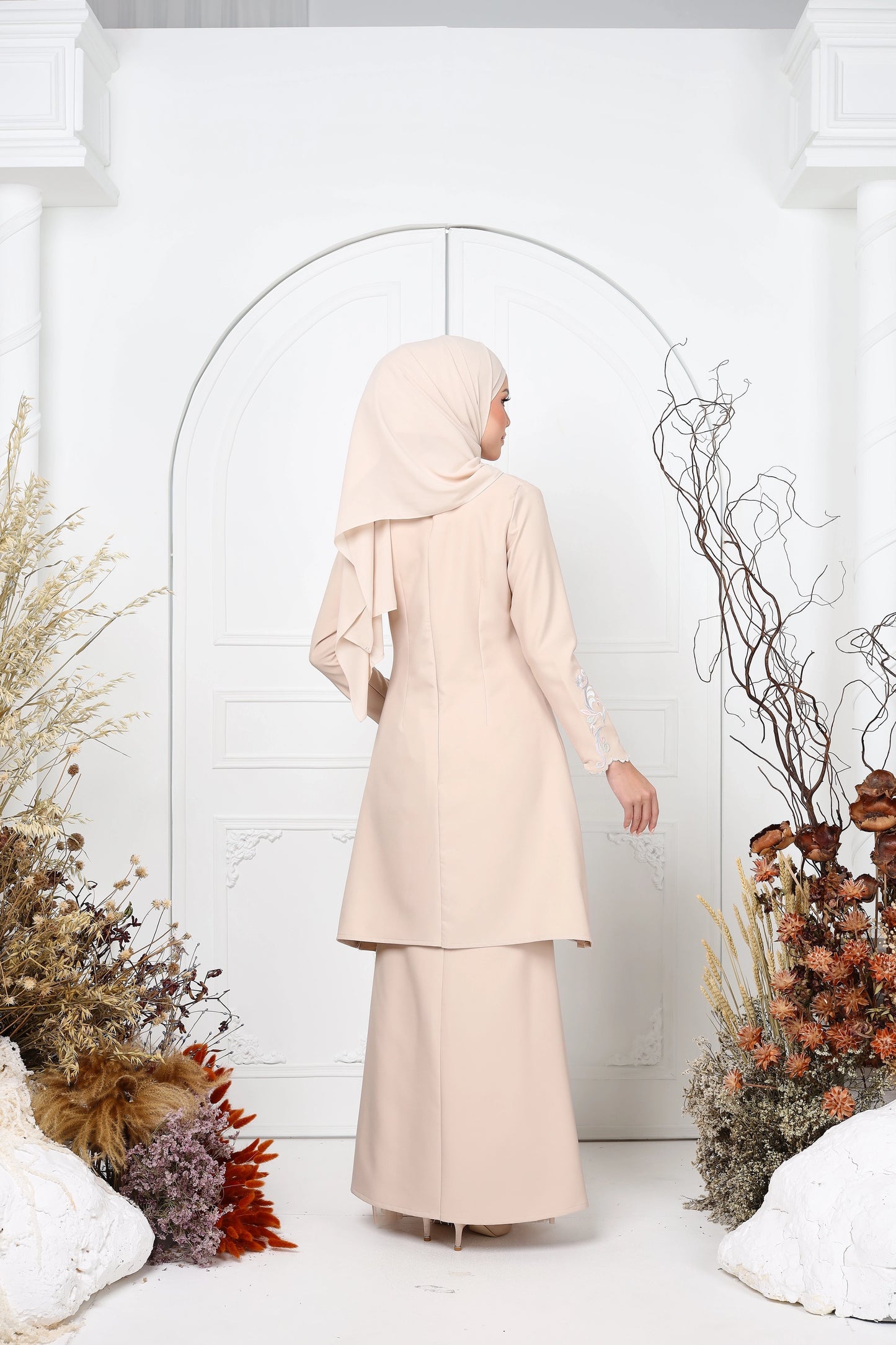 HAYLA KEBAYA EXTRASIZE (CHAMPAGNE)