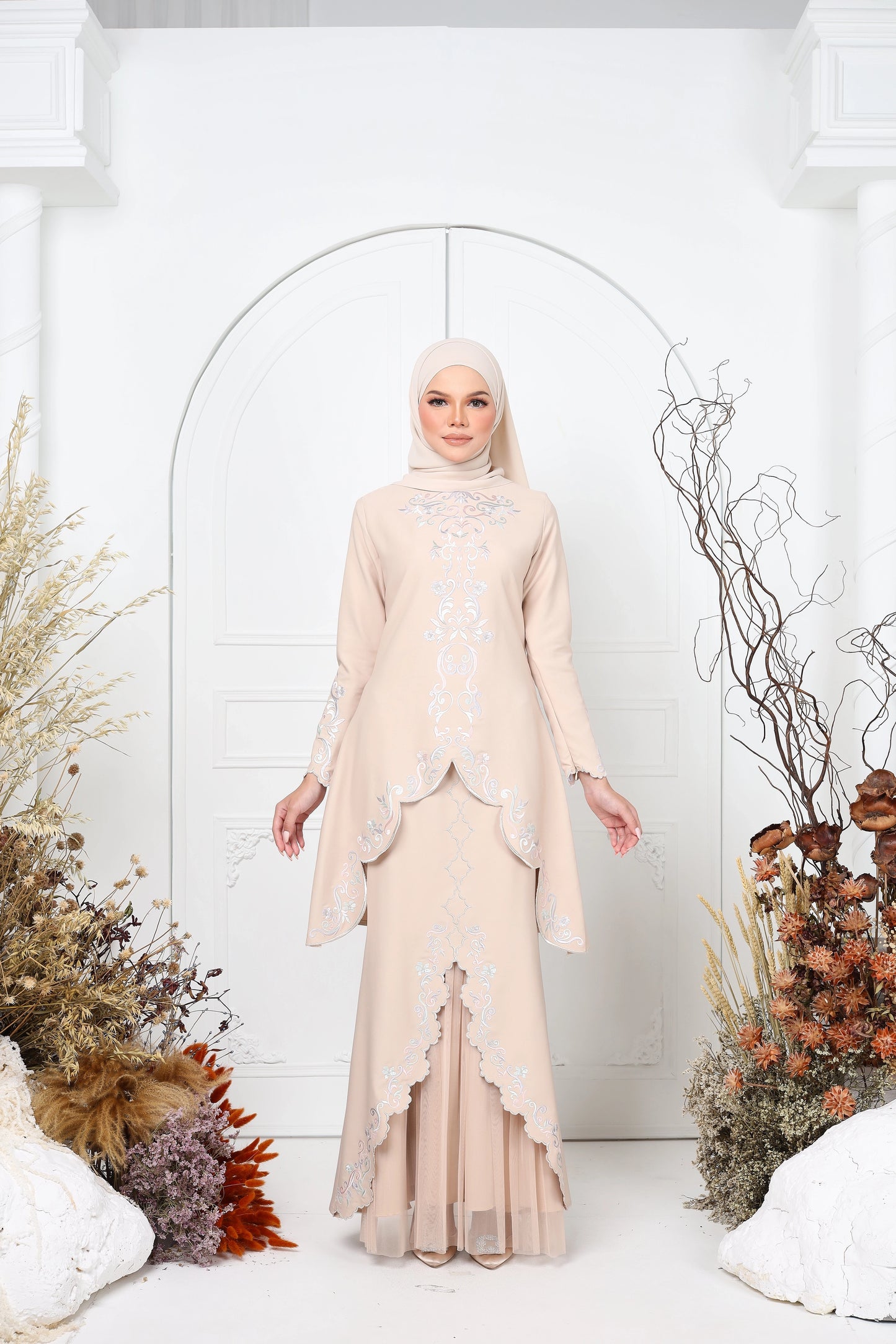 HAYLA KEBAYA (CHAMPAGNE)