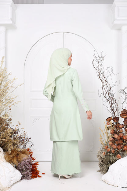 HAYLA KEBAYA (GREEN TEA)