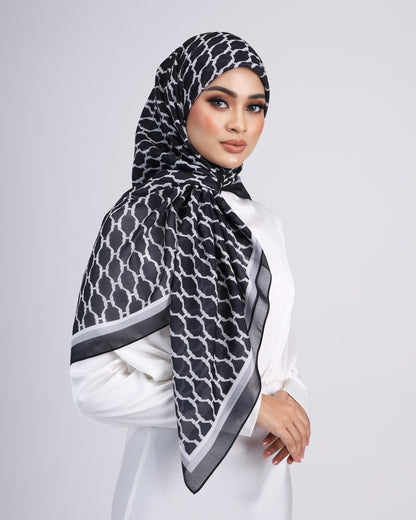 HH MONOGRAM BAWAL (BLACK)