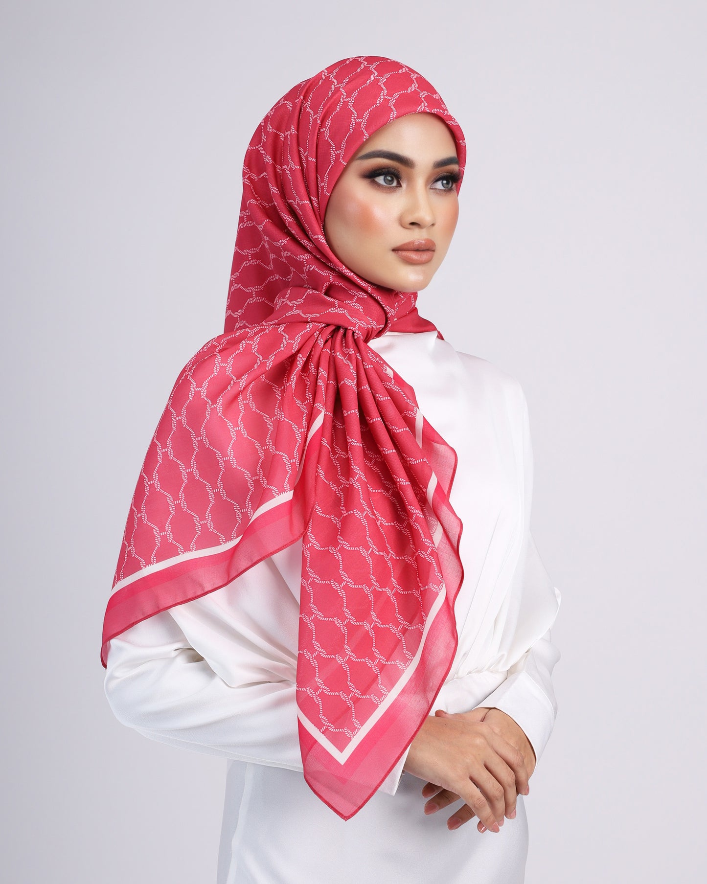 HH MONOGRAM BAWAL (FUCHSIA)