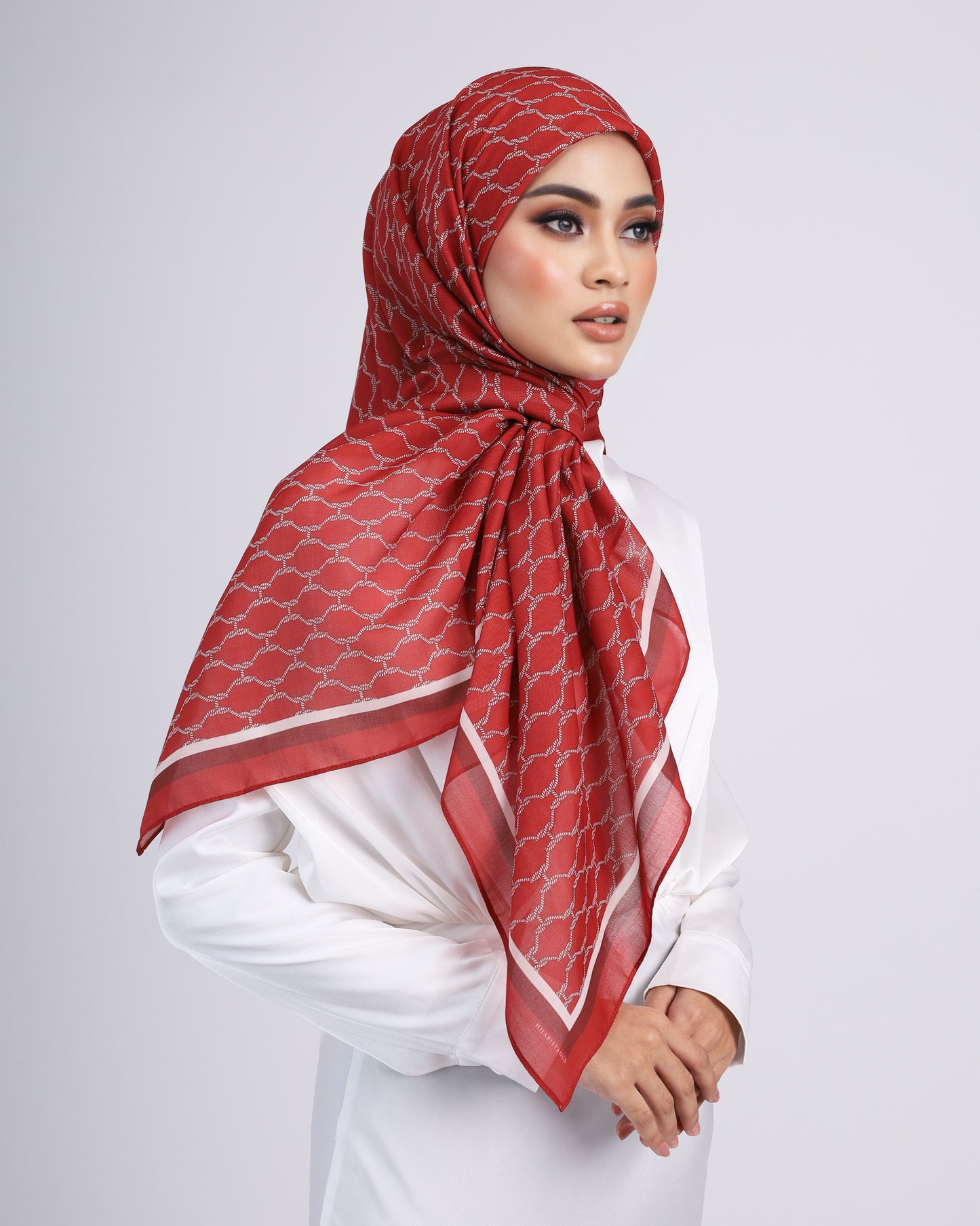 HH MONOGRAM BAWAL (RED)