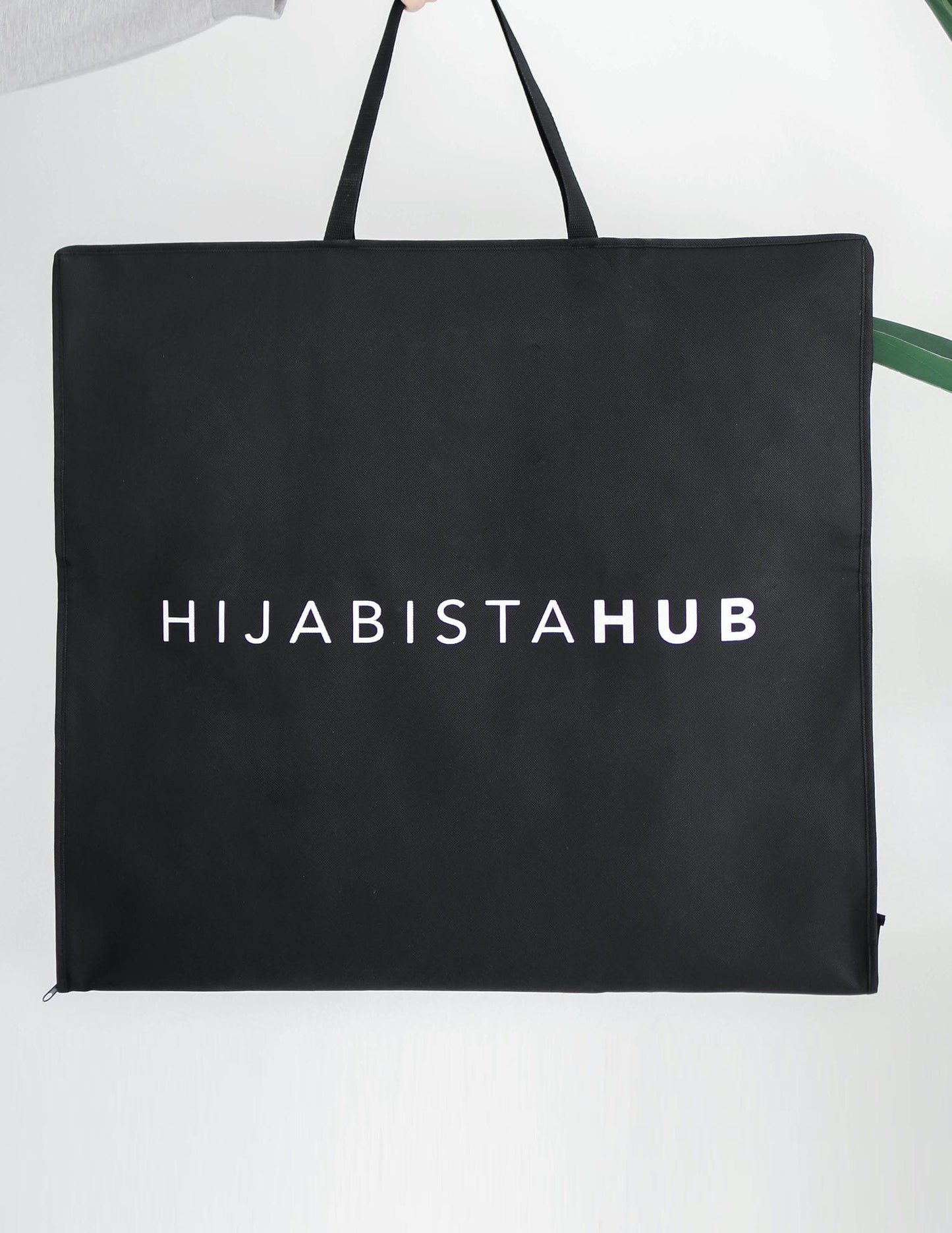 HIJABISTAHUB GARMENT BAG