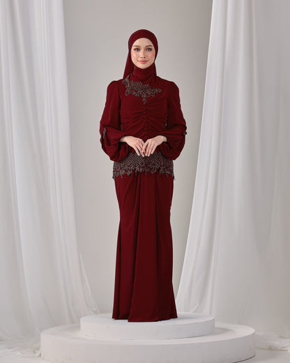 IZZEL KURUNG (BURGUNDY)