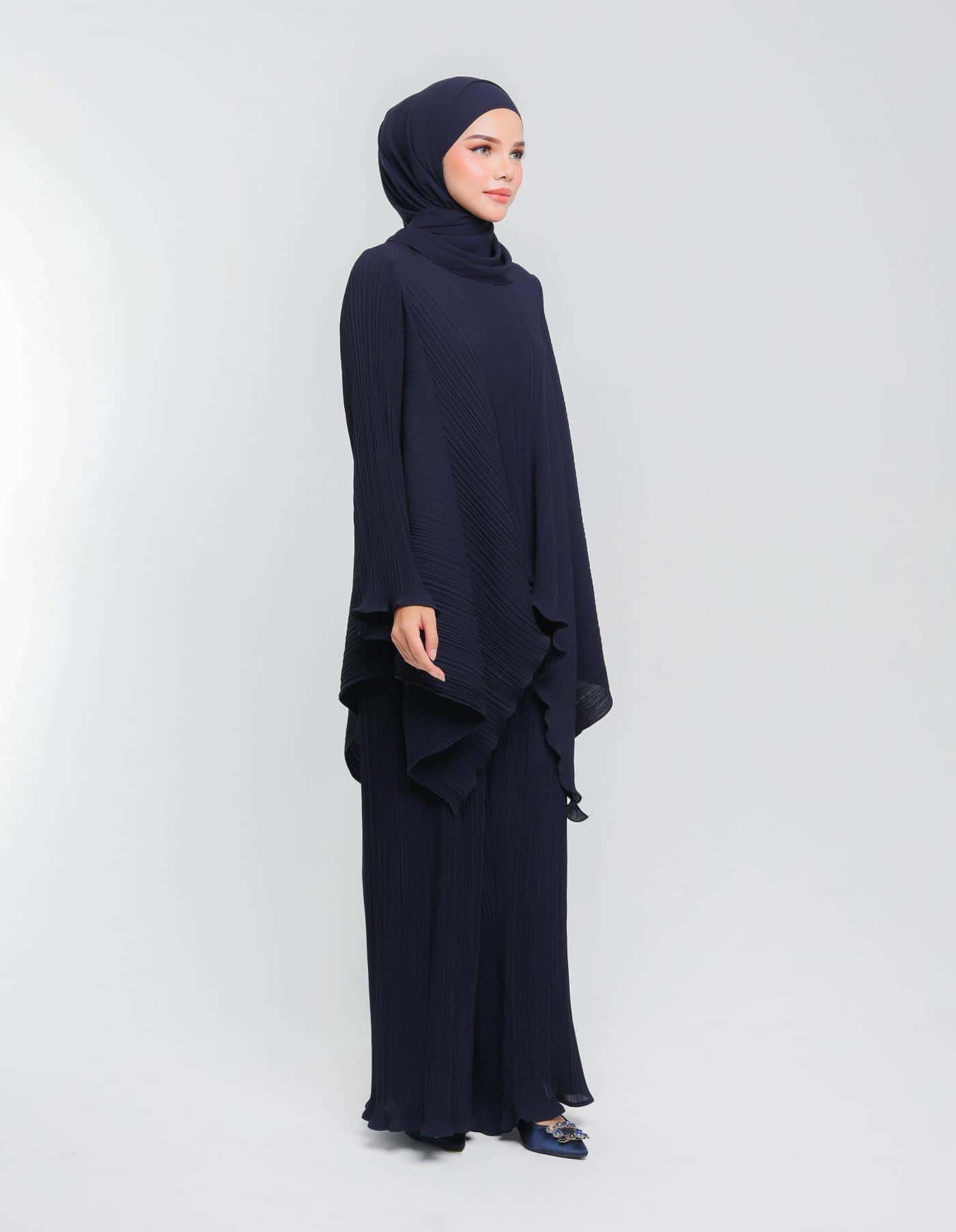 JULES SUIT (NAVY BLUE)