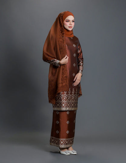 JUWITA KURUNG (BROWN)