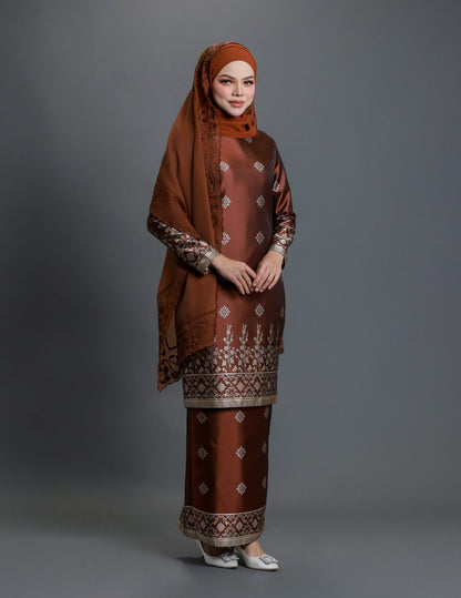 JUWITA KURUNG (BROWN)