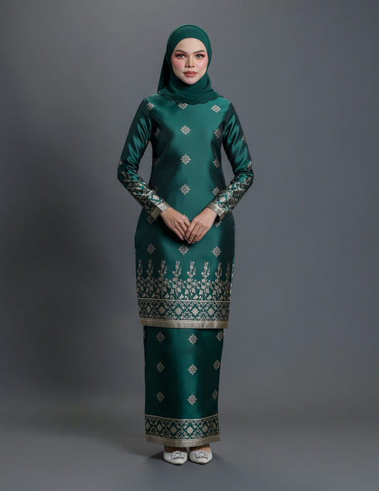 JUWITA KURUNG (EMERALD GREEN)