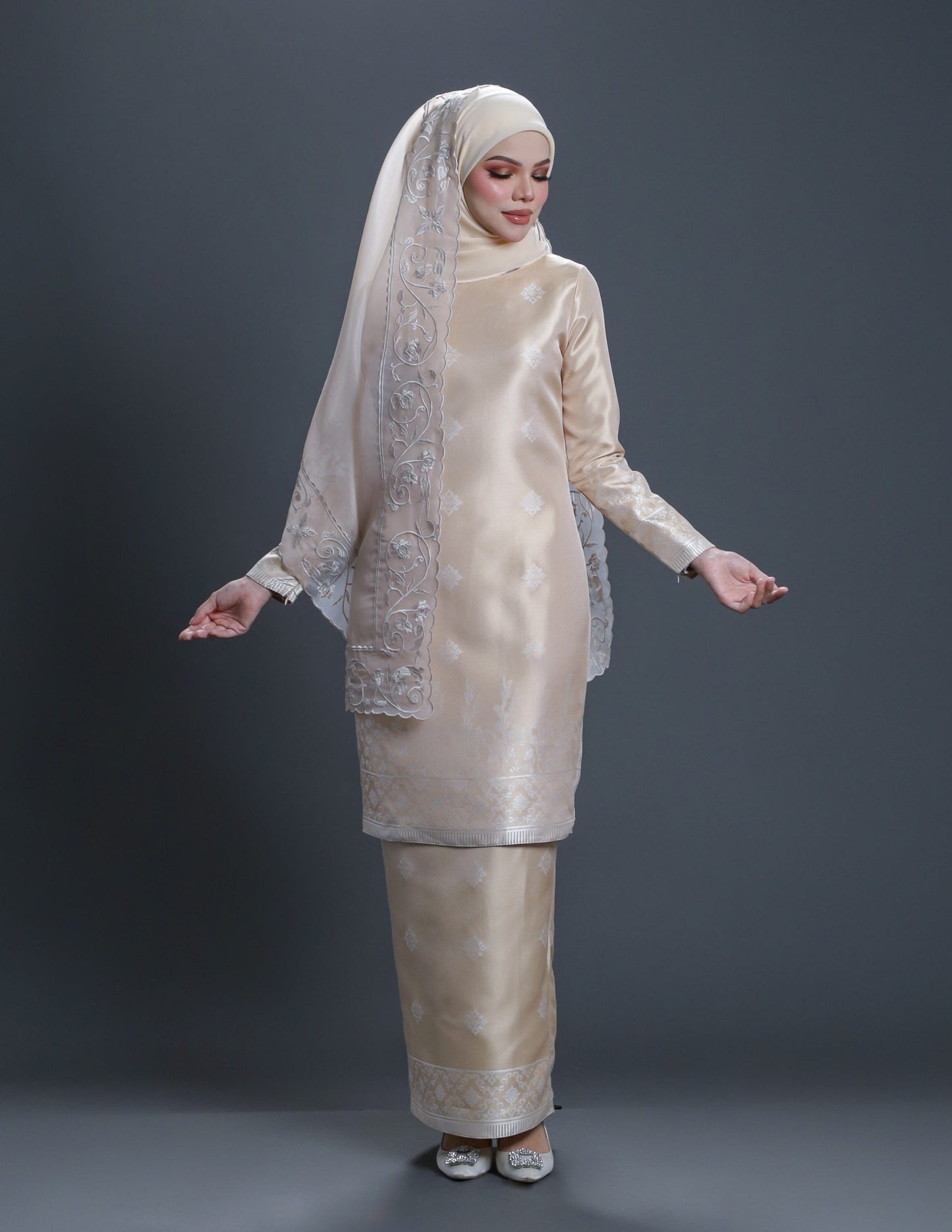 JUWITA VEIL (CHAMPAGNE)