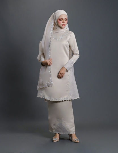 LAILA KURUNG (CHAMPAGNE)