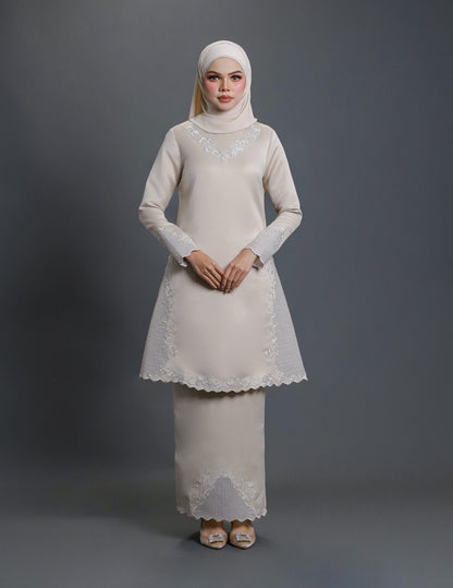 LAILA KURUNG (CHAMPAGNE)