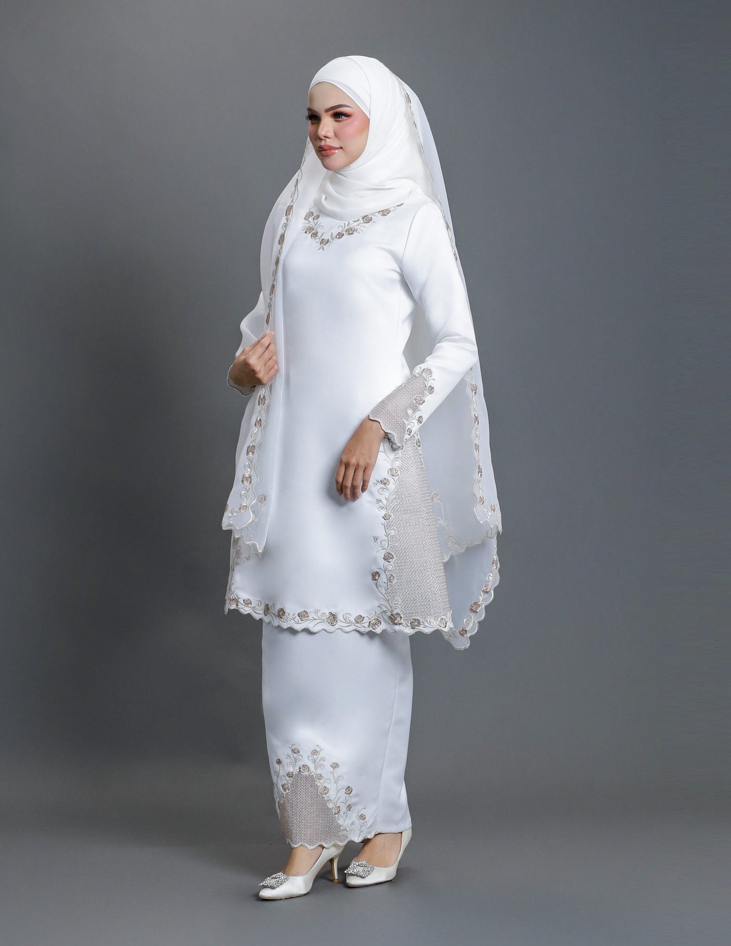 LAILA KURUNG (OFF WHITE)