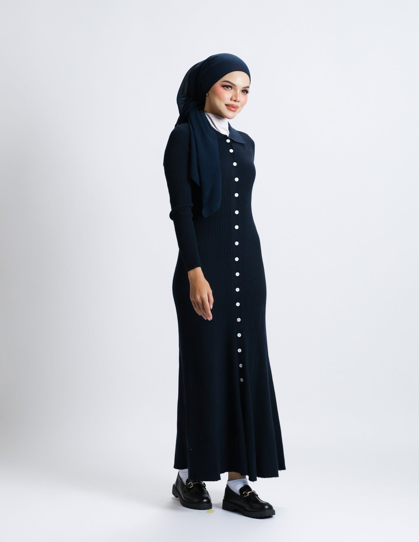 MADELINE BUTTON DRESS (NAVY BLUE)