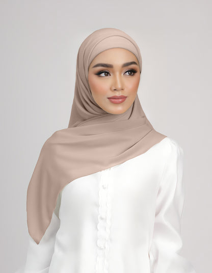 MARIA BAWAL TIEBACK (LIGHT ALMOND)