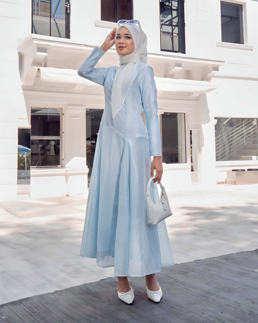 MARINA MIDI DRESS (LIGHT BLUE)