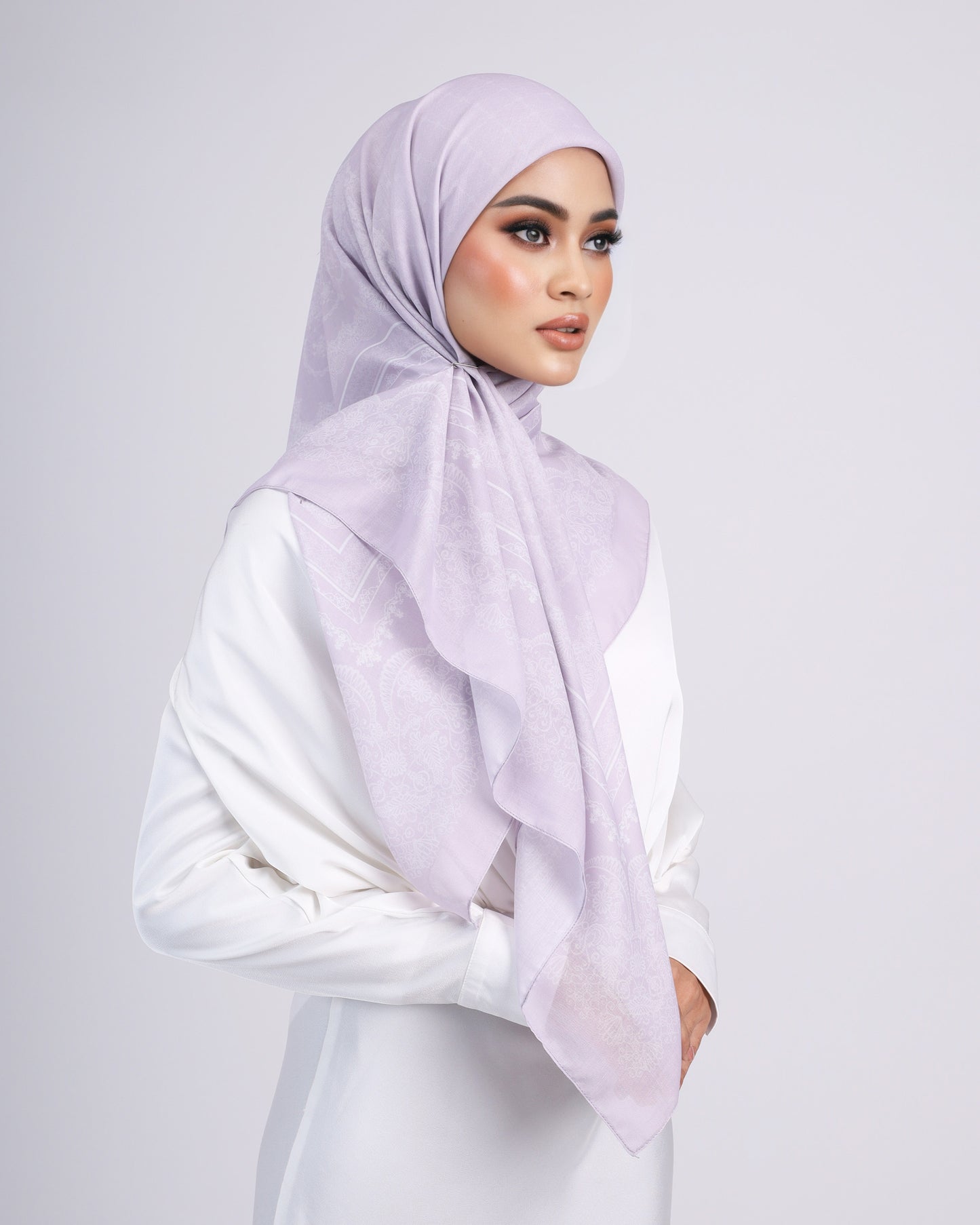 MARTINA BAWAL (LILAC)