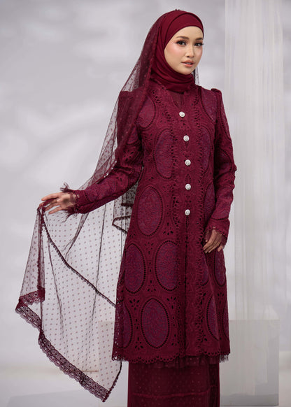 MEARA VEIL (BURGUNDY)