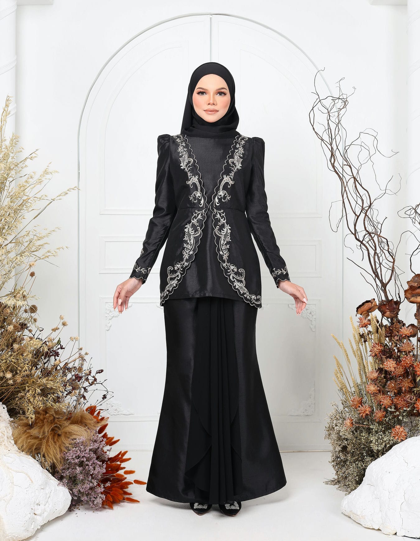 MELUR KURUNG (BLACK)