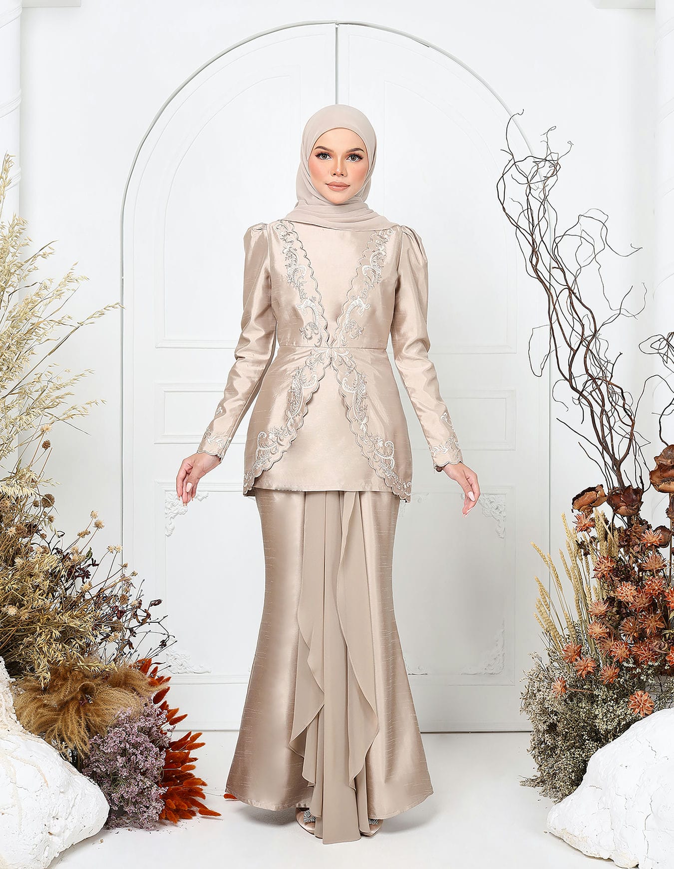 MELUR KURUNG (CHAMPAGNE)