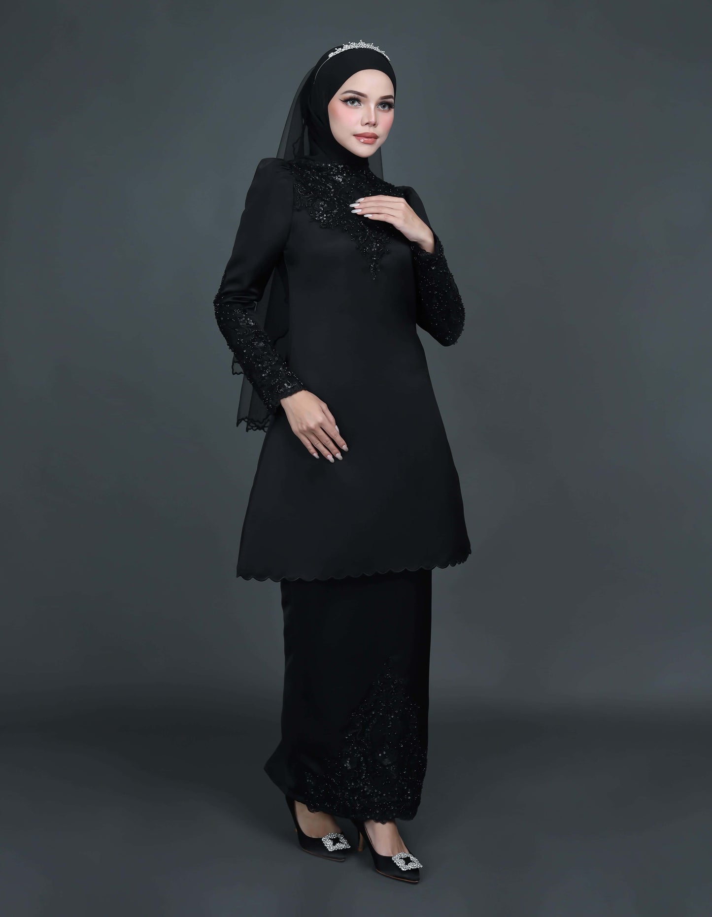 MINOR DEFECT DARISA KURUNG (BLACK)