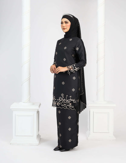 MINOR DEFECT DAYANG KURUNG (BLACK)