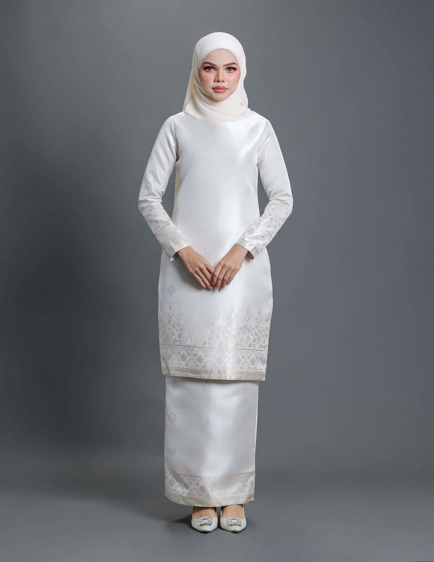 JUWITA KURUNG (OFF WHITE)