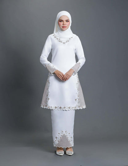 MINOR DEFECT LAILA KURUNG (OFF WHITE)