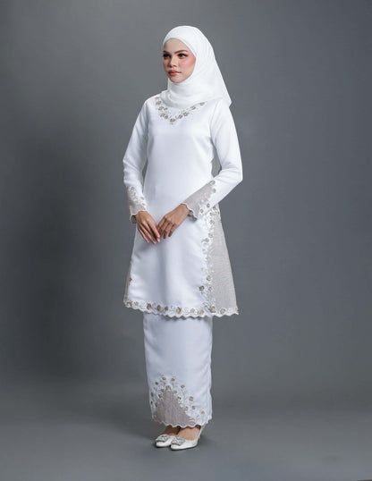 MINOR DEFECT LAILA KURUNG (OFF WHITE)