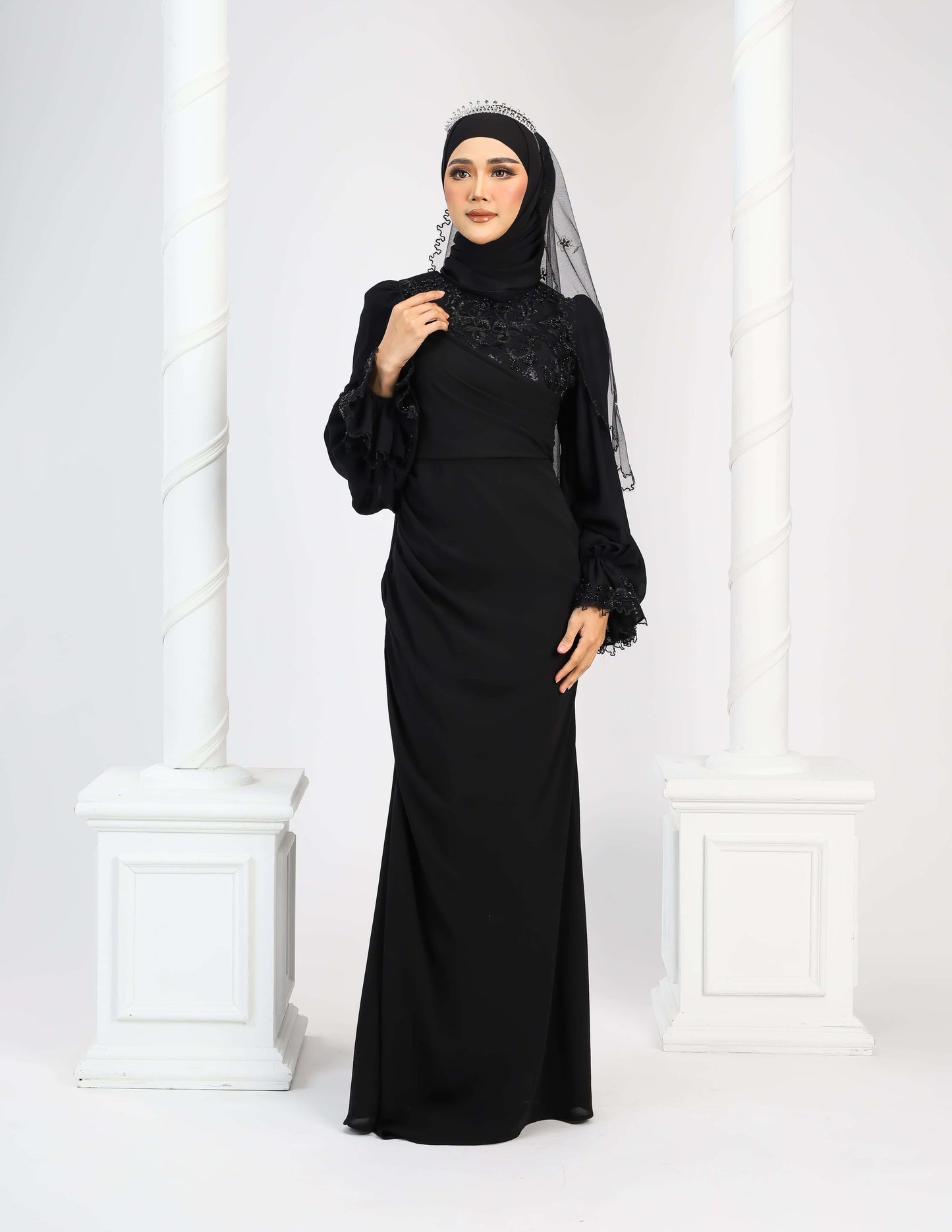 MINOR DEFECT LENORA DRESS (BLACK)