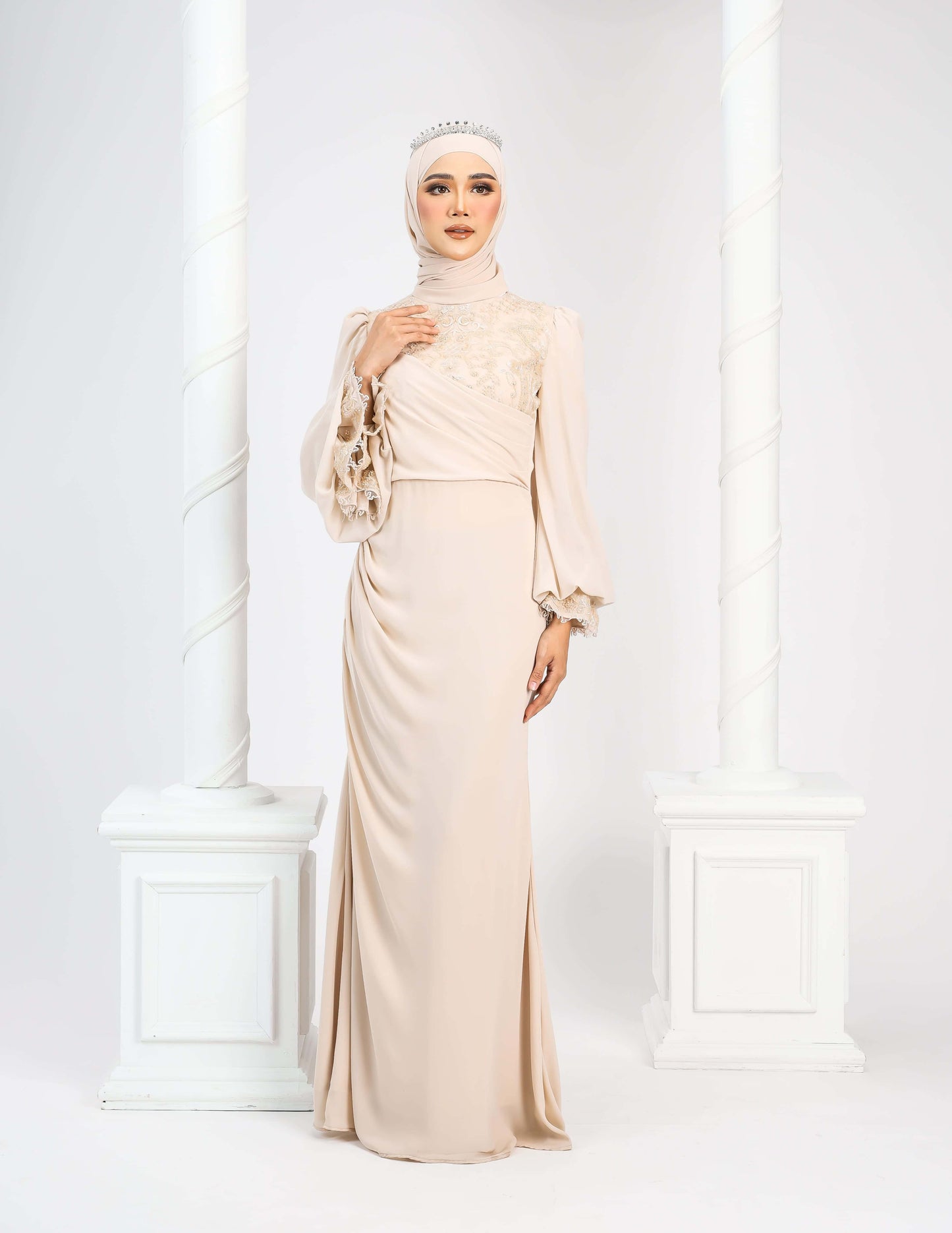 MINOR DEFECT LENORA DRESS (CHAMPAGNE)