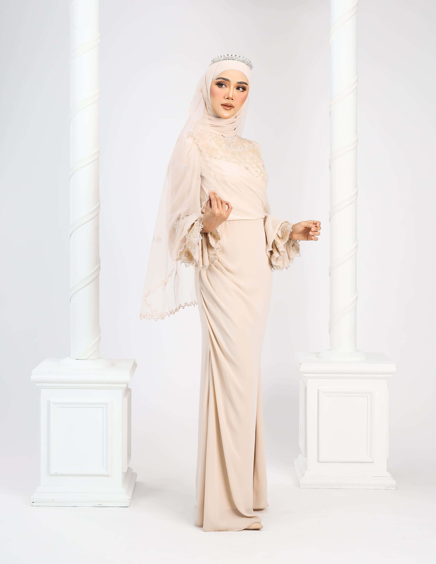 MINOR DEFECT LENORA DRESS (CHAMPAGNE)